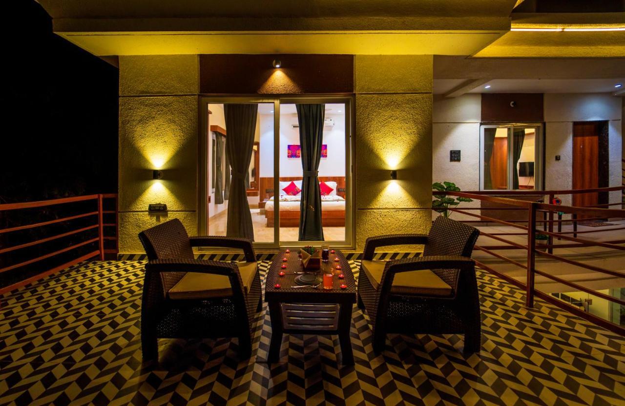 Canvasand By Eease Hospitality Hotel Nagaon  Bagian luar foto